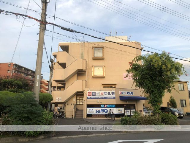 ブルーマーク高槻の外観写真