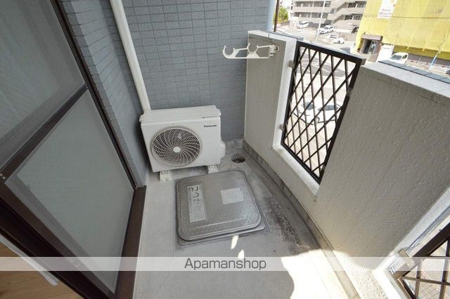 マンションリュウIIの内装写真