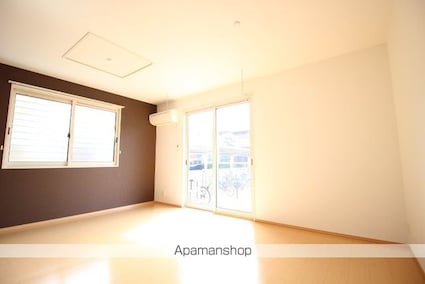 ＨＡＰＰＩＮＥＳＳ　くにしろ　Ｂ棟[1LDK/54.65m2]のリビング・居間