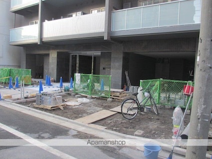 ラ・フォンテーヌ石原[1LDK/46.36m2]のエントランス