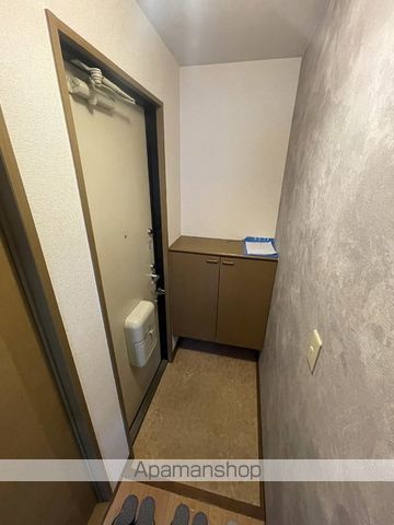 ハイカムール上代 B棟の内装写真