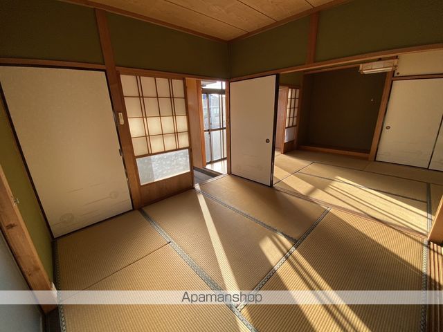 古田貸家の内装写真