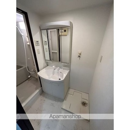 Ｌａ　Ｄｏｕｃｅｕｒ今池（旧名称アーデン今池イースト）[1R/24.9m2]の洗面所