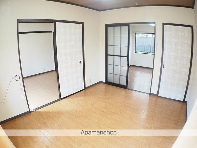 富貴原ハイツABC棟の内装写真