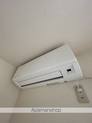 カーサKAWAUTIの内装写真