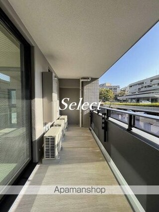 ＫＤＸレジデンス横濱紅葉坂[2SLDK/70.11m2]のバルコニー