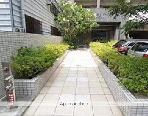 アクアシティ日赤通IIの玄関写真