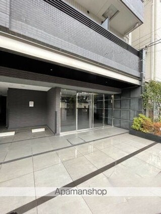 スカイコート上野稲荷町[1LDK/40.43m2]のエントランス