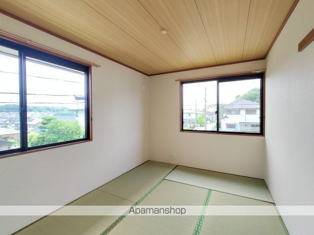 コンフォート朱雀VIの内装写真