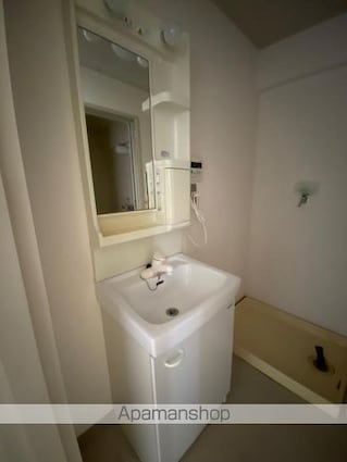 横山ビル[1LDK/47.2m2]の洗面所