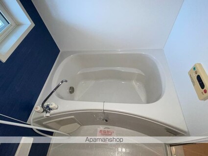 コートジュネス　Ⅰ[2LDK/55.81m2]のバス