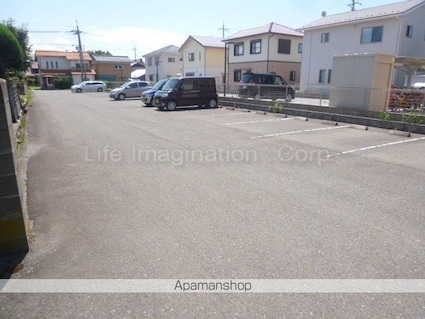 Ｃｒｅｓｔ　Ｓｑｕａｒｅ　Ⅰ[2DK/48.88m2]の共用部3