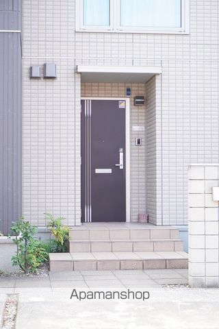 トレスパラーシオの玄関写真