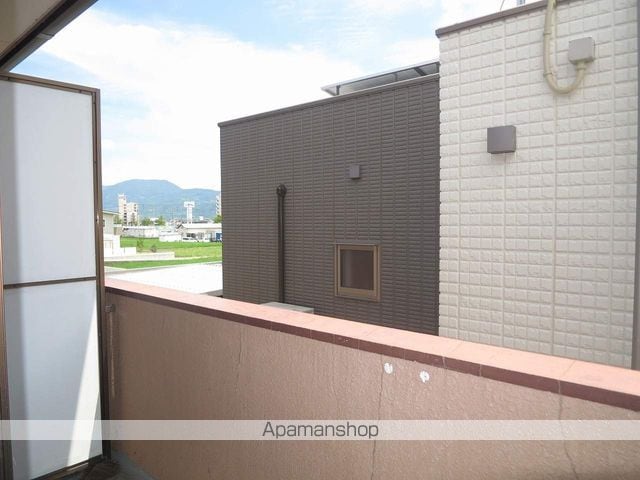 ナナヤマ岩出の内装写真