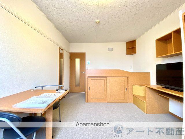 レオパレス中学校前の内装写真