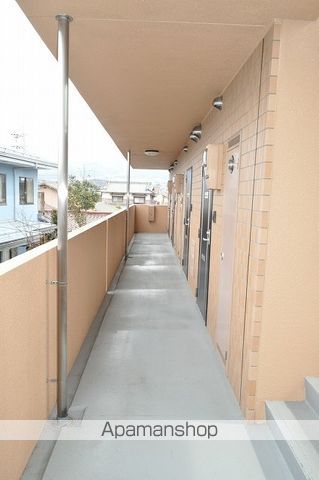 ブレイン野村の玄関写真