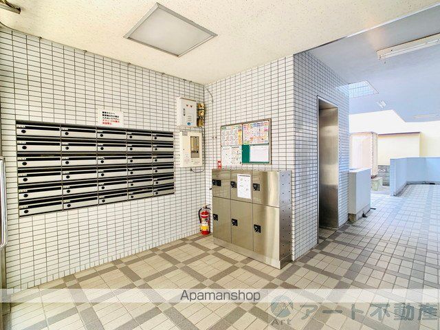 ジョイフル第3小坂の玄関写真