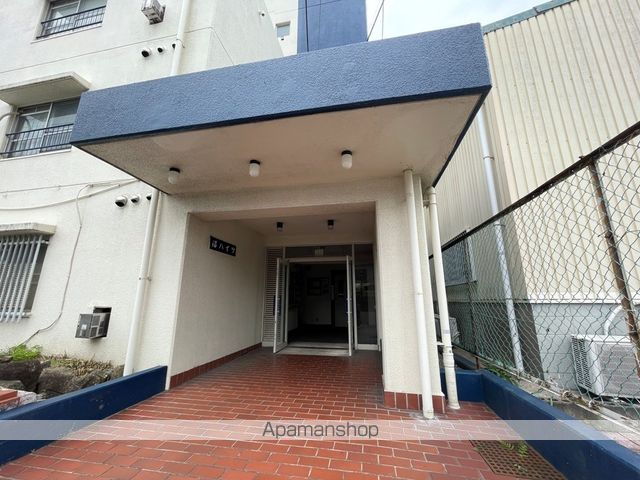 沼ハイツの玄関写真