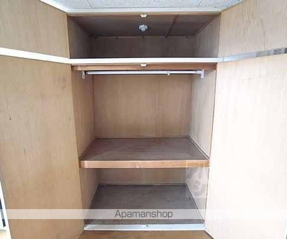 岩倉中大鷺町マンションの内装写真