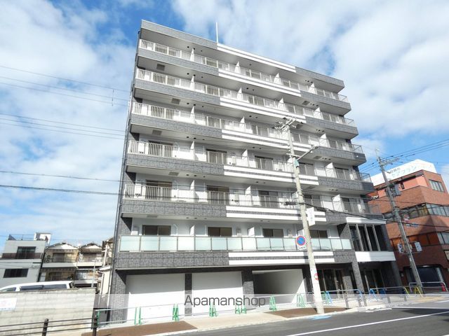 ヴィラナリー太子橋今市の外観写真