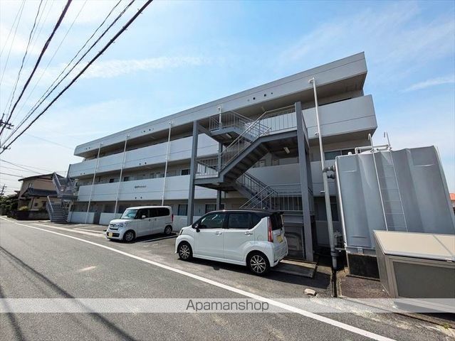 永信マンションの外観写真