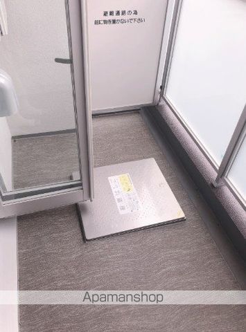 リヴシティ横濱新川町弐番館の内装写真