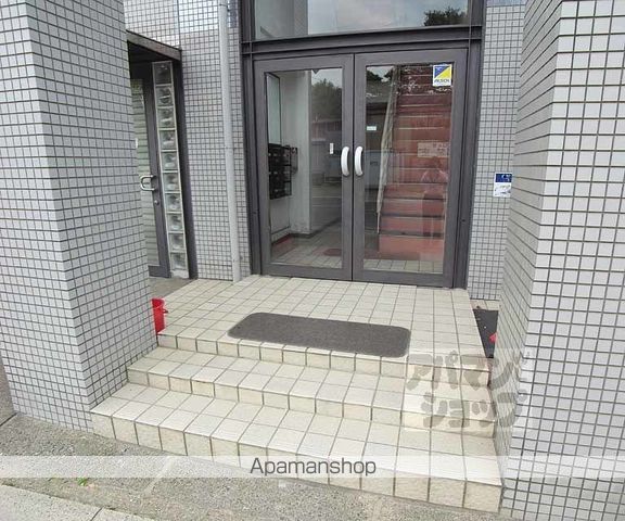 コミュニティー藤森の玄関写真