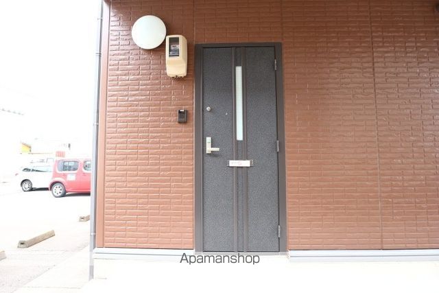 レゾン御園の玄関写真