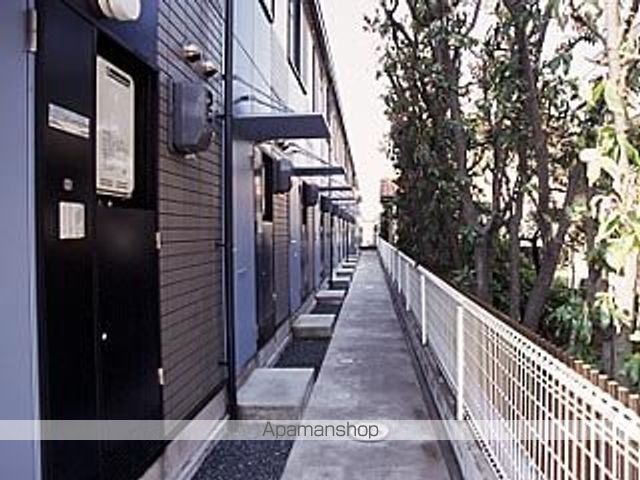 レオパレスボムール[2DK/49.68m2]の玄関