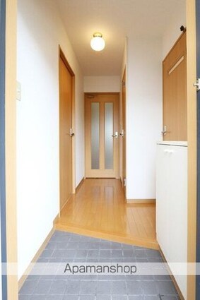 メゾンＭＢ喜与町[2LDK/57.6m2]の玄関