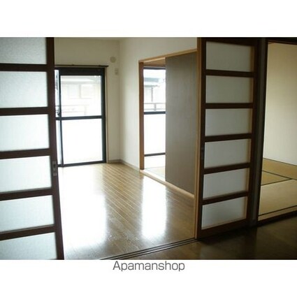 アピタシオン華[3LDK/64.63m2]のリビング・居間