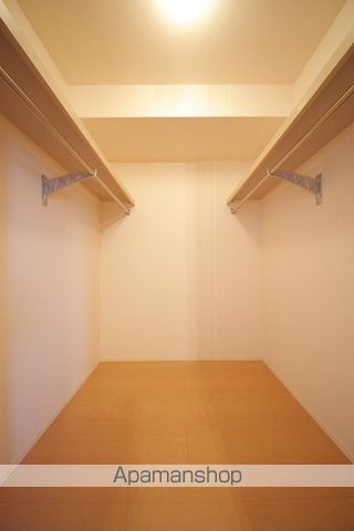 une cachetteの内装写真