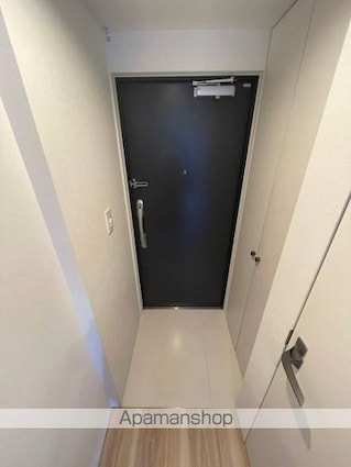 ＬＥＧＡＬＡＮＤ　ＫＡＧＵＲＡＺＡＫＡ[1R/23.63m2]の玄関