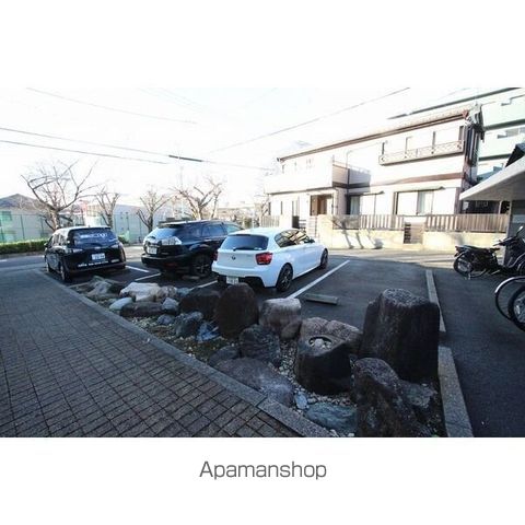 パーク南明の玄関写真