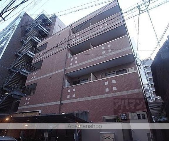 富小路四条マンションの外観写真