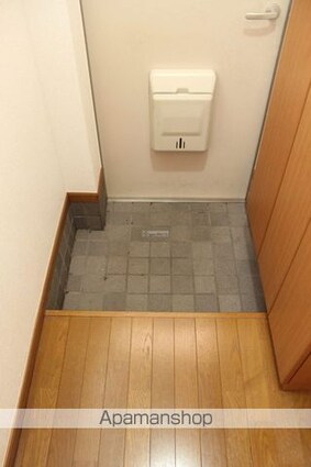 ルミエールアカフネ　Ａ[2LDK/58.12m2]の玄関
