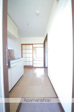 ファミーユ[1K/23.18m2]の玄関