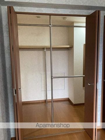 クレストフォルム横浜リヴァシスの内装写真