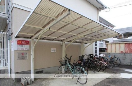 フレグランス本窪Ａ棟[3DK/50.8m2]の共用部