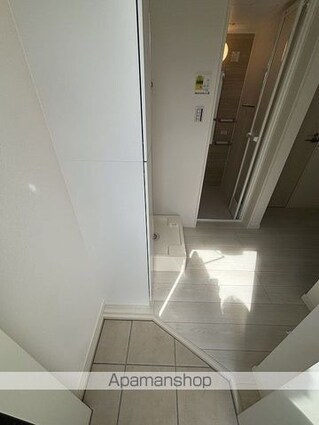 クリスタル南流山[1K/19.05m2]の玄関
