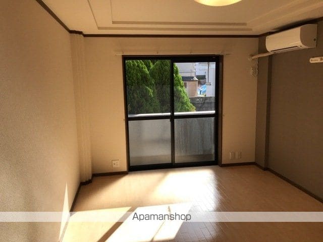 ヌーベル バーグの内装写真