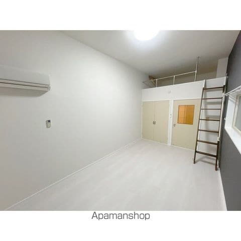 エスペラントイケダの内装写真