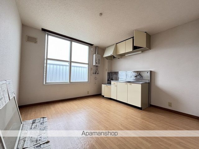 本町ハイツタイプIの内装写真