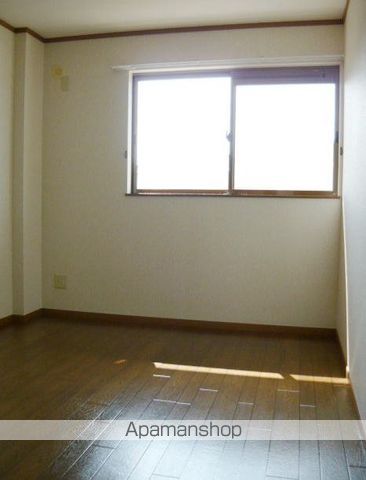能代市 2階建 築27年の内装写真
