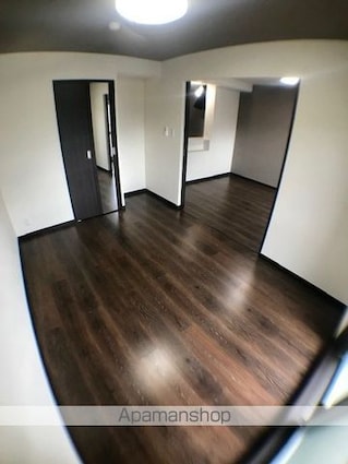 滋賀県近江八幡市鷹飼町北４丁目[1LDK/40.98m2]のリビング・居間