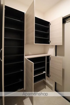 ＣｏｕＲ１８高宮Ｗ[1LDK/40.31m2]の玄関