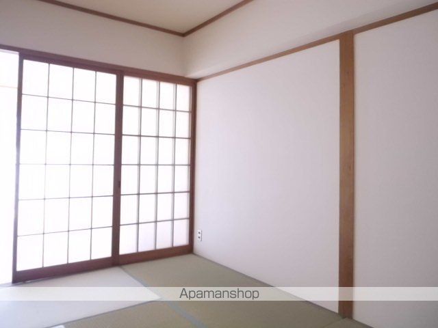栄良ビルの内装写真