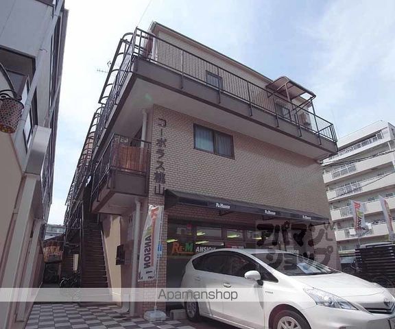 コーポラス桃山の外観写真