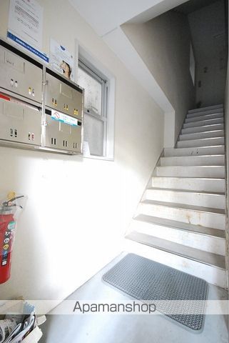 パークサイド加治屋の玄関写真