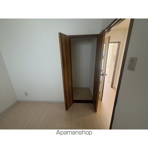 フラワーレジデンスの内装写真